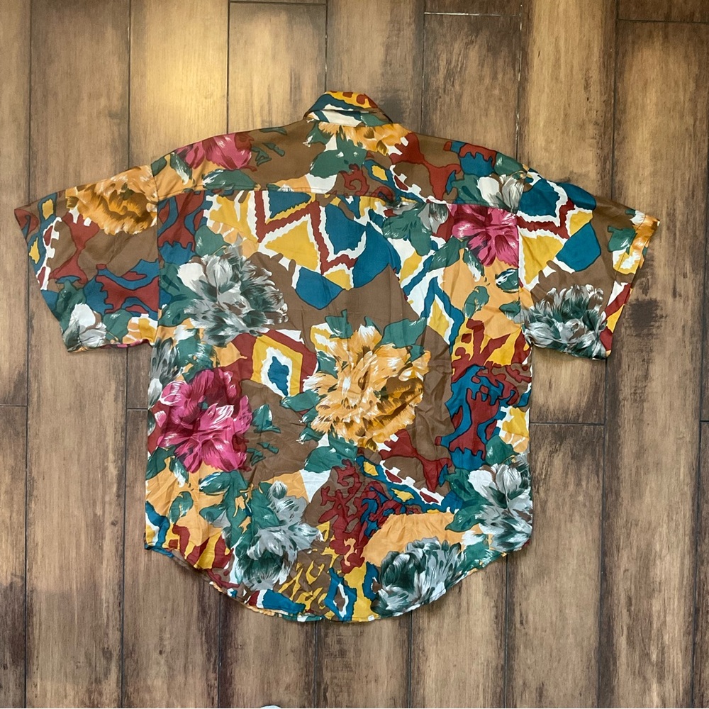 Vintage Protest Juniors Silk Shirt | Large colorful silky soft button down - Picture 4 of 8